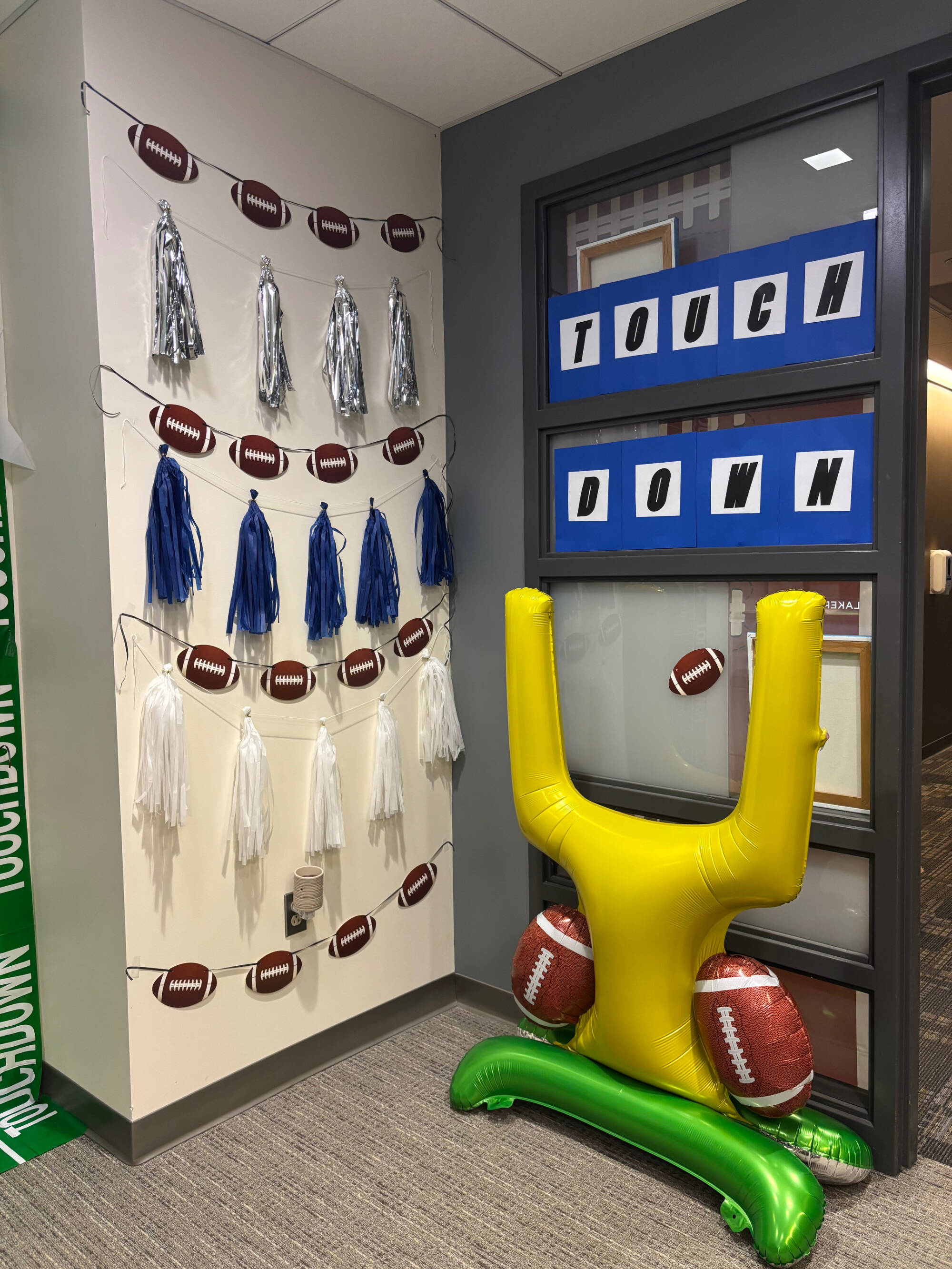 Photo of homecoming decorations